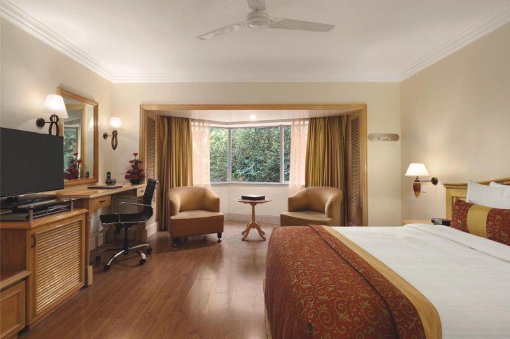 Ramada Plaza by Wyndham Palm Grove
