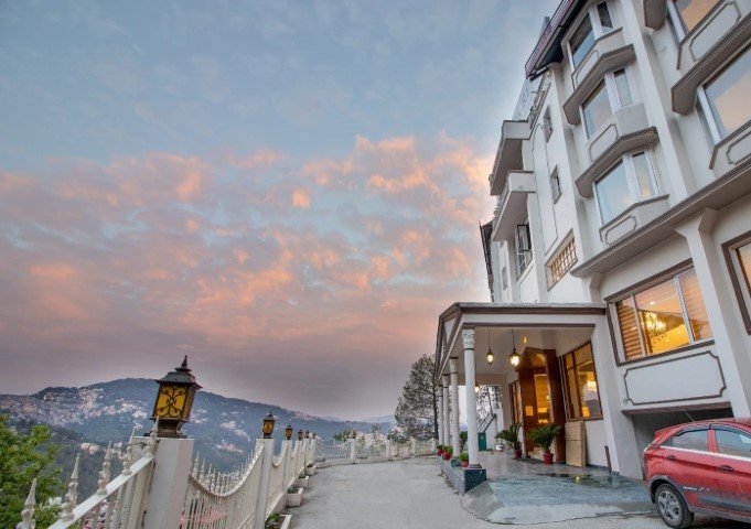 Larisa Resort Shimla - Shimla