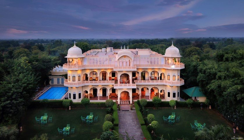 RANTHAMBORE NATIONAL RESORT - Ranthambore